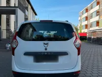 Gebraucht Dacia Lodgy 114 PS (83 kW) 2017 Weiß Van / Kleinbus