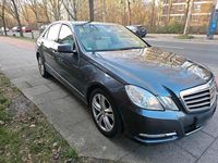 Gebraucht Mercedes E200 184 PS (135 kW) 2012 Grau Limousine