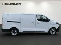 Neu Opel Vivaro-e Combi 144 PS (105 kW) 2025 Kaolin weiß Van / Kleinbus