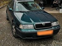 Second-hand Skoda Octavia 116 CP (85 kW) 2000 Verde Berlinǎ