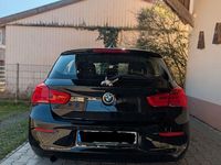 Gebraucht BMW 116 Advantage 109 PS (80 kW) 2015 Schwarz Kleinwagen