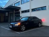 Gebraucht BMW 523 177 PS (130 kW) 2005 Blau Limousine