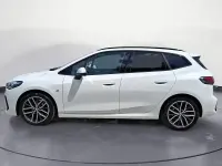 Gebraucht BMW 218 Active Tourer M Sport 150 PS (110 kW) 2023 Weiß Van / Kleinbus