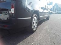 Gebraucht Renault Trafic Life 150 PS (110 kW) 2024 Kometengrau Van / Kleinbus