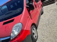 Gebraucht Opel Vivaro Design Edition 90 PS (66 kW) 2011 Rot Van / Kleinbus