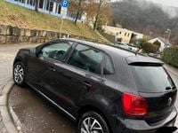 Gebraucht VW Polo Highline 90 PS (66 kW) 2017 Schwarz Kleinwagen