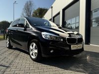 Gebraucht BMW 218 Advantage 136 PS (100 kW) 2016 Saphirschwarz Van / Kleinbus
