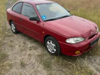 Gebraucht Hyundai Accent 75 PS (55 kW) 1998 Rot Kleinwagen
