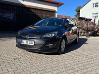Gebraucht Opel Astra Exklusiv 140 PS (102 kW) 2015 Schwarz Kombi