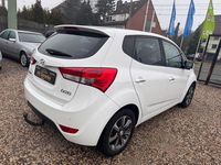 Gebraucht Hyundai ix20 YES! 90 PS (66 kW) 2017 Weiß Kleinwagen