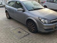 Gebraucht Opel Astra 105 PS (77 kW) 2005 Silber Limousine