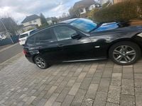 Gebraucht BMW 320 163 PS (119 kW) 2012 Schwarz Kombi