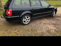 Gebraucht VW Passat Highline 150 PS (110 kW) 2001 Blau Kombi