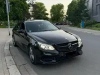 Gebraucht Mercedes E350 AMG line 258 PS (189 kW) 2016 Schwarz Limousine