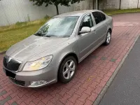Gebraucht Skoda Octavia 122 PS (89 kW) 2011 Gelb Limousine