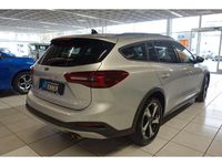 Gebraucht Ford Focus Active X 155 PS (114 kW) 2024 Silber Limousine