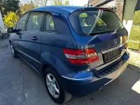 Gebraucht Mercedes B170 116 PS (85 kW) 2009 Blau Van / Kleinbus