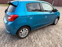 Gebraucht Mitsubishi Space Star 80 PS (58 kW) 2016 Blau Kleinwagen