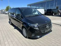 Gebraucht Mercedes V300 Avantgarde 237 PS (174 kW) 2025 Obsidianschwarz Van / Kleinbus