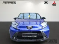 Neu Toyota Aygo X 72 PS (52 kW) 2025 Juniper blue / night sky black (blau) SUV