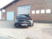 Gebraucht Mercedes A200 AMG 163 PS (119 kW) 2020 Kosmosschwarz  metalliclack Kleinwagen