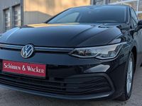 Gebraucht VW Golf VII Life 150 PS (110 kW) 2020 Deep black perleffekt Kleinwagen