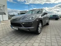 Second-hand Porsche Cayenne 245 CP (180 kW) 2011 Gri SUV
