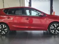 Gebraucht Nissan Pulsar Tekna 116 PS (85 kW) 2017 Rot Kleinwagen