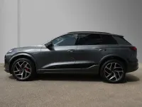 Neu Audi Q6 e-tron Sport 314 kW (428 PS) 2026 Grau SUV