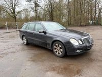 Gebraucht Mercedes E220 170 PS (125 kW) 2007 Schwarz Kombi