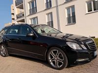 Gebraucht Mercedes E350 265 PS (194 kW) 2012 Schwarz Kombi