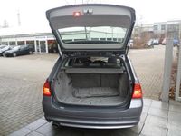 Gebraucht BMW 320 Comfort Edition 177 PS (130 kW) 2009 Grau metallic Kombi
