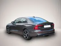 Gebraucht Volvo S60 Plus 197 PS (144 kW) 2024 Grau Limousine