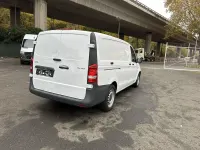Gebraucht Mercedes Vito 163 PS (119 kW) 2021 Arktikweiss Van