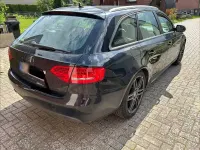 Gebraucht Audi A4 Attraction 143 PS (105 kW) 2010 Schwarz Kombi