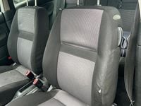 Gebraucht VW Golf IV 75 PS (55 kW) 2001 Silber Kleinwagen