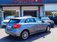 Gebraucht Mercedes A180 122 PS (89 kW) 2013 Grau Limousine