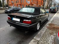 Gebraucht BMW 318 Cabriolet 115 PS (84 kW) 1998 Schwarz Cabrio