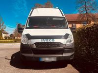 Second-hand Iveco Daily 146 CP (107 kW) 2014 Monovolum
