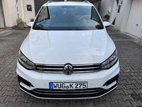 Gebraucht VW Touran Highline 181 PS (133 kW) 2018 Weiß Van / Kleinbus