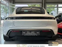 Gebraucht Porsche Taycan Performance Package 350 kW (476 PS) 2023 Weiß Limousine