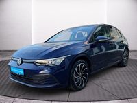 Gebraucht VW Golf VIII Life 116 PS (85 kW) 2020 Atlantic blue (metallic) Limousine