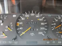 Second-hand Mercedes E200 118 CP (86 kW) 1990 Albastru Berlinǎ