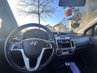 Gebraucht Hyundai i20 Classic 77 PS (56 kW) 2010 Grün Kleinwagen