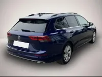 Gebraucht VW Golf VIII Style 150 PS (110 kW) 2022 Manufacturer Kombi