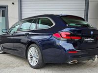 Gebraucht BMW 530e 292 PS (214 kW) 2022 Blau Kombi
