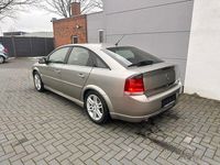 Gebraucht Opel Vectra GTS 147 PS (108 kW) 2003 Gold Limousine