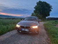 Gebraucht BMW 318 143 PS (105 kW) 2015 Grau Limousine