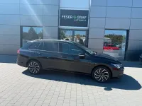 Gebraucht VW Golf VIII Life 150 PS (110 kW) 2023 Schwarz Kombi