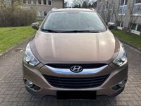 Gebraucht Hyundai ix35 Style 135 PS (99 kW) 2012 Gold SUV